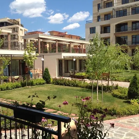 Sorrento Sole Mare A Bastet Bs Sveti Vlas