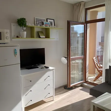 아파트 Sorrento Sole Mare A Bastet Bs *